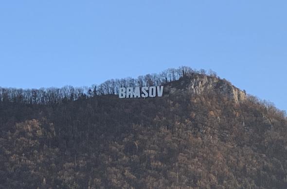 Fotografii făcute ziua cu iPhone XR (mostre foto pe timp de zi realizate în Brașov): Photo 30-11-2018, 15 48 04.jpg