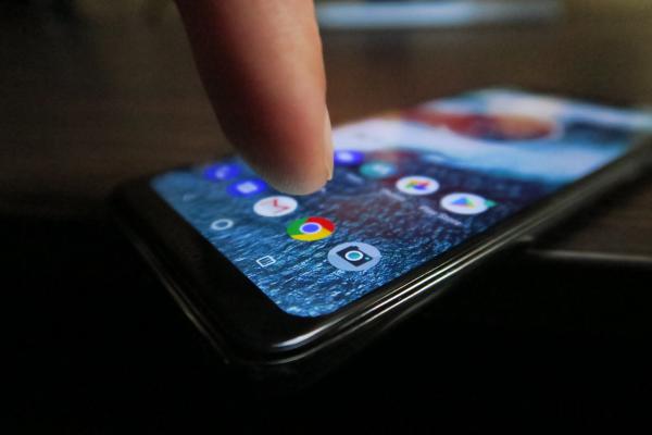 Motorola One: Benchmark-uri peste Lite-urile de la Huawei, cele de anul trecut dar și P20