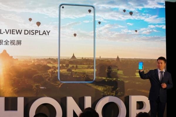 Honor View 20, primul telefon din lume ce aduce o cameră de 48 mpx primește un preview! Vedem și mostre foto