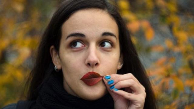 <b>Samsung este prinsă folosind un aparat DSLR pentru a promova telefonul Galaxy A8 Star</b>Nu este prima oară și cu siguranță nici ultima când aflăm că un mare producător de smartphone-uri este prins folosind fotografii realizate de un aparat DSLR pentru a promova camera unui smartphone. Fix asta se întâmplă astăzi când descoperim