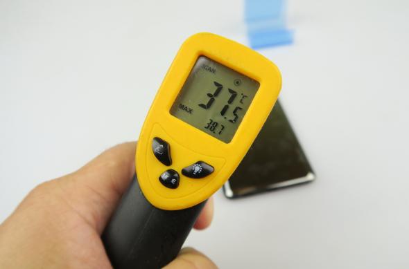 Test termic HTC U12+: HTC-U12-Plus_016.JPG