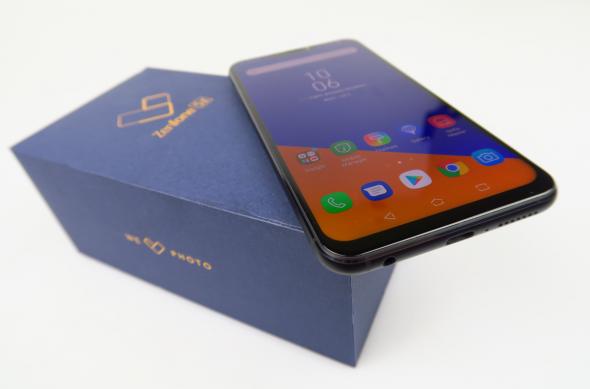 ASUS ZenFone 5z (ZS620KL) - Unboxing: ASUS-ZenFone-5z-ZS620KL_012.JPG