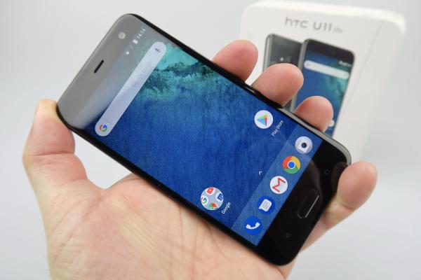 HTC U11 Life: Conectivitate cu viteze excelente, nimic de obiectat