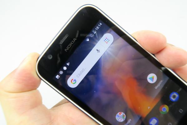 Nokia 1: Display modest, ce pare din epoca TFT rezistiv