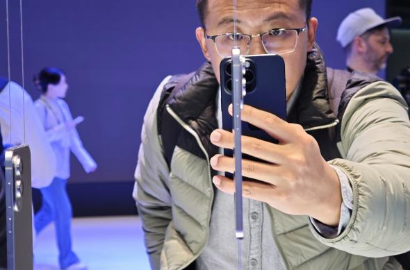Samsung Galaxy S25 Edge - Fotografii MWC 2025: IMG_20250303_111529.jpg