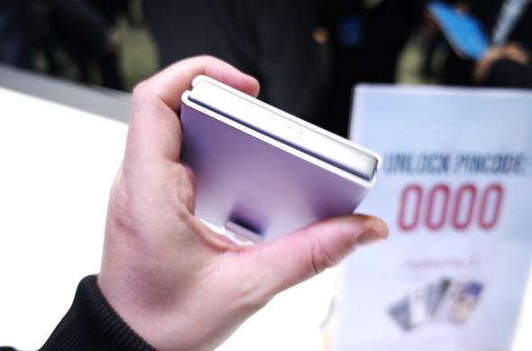 ZTE Nubia Flip 2 - Fotografii hands-on (MWC 2025): IMG_20250303_115439.jpg
