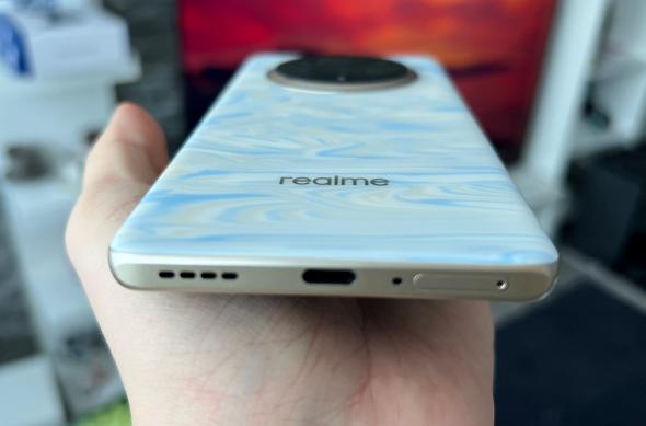 realme 14 PRO - Design: realme-14-pro-design_003.jpg