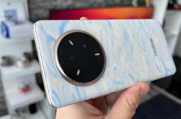 realme 14 PRO - Design: realme-14-pro-design_005.jpg