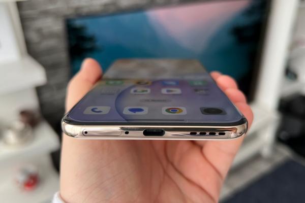 realme 14 Pro+: Bateria Si/C are 6000 mAh, upgrade MARE de la predecesor și rezultate de flagship la testele noastre