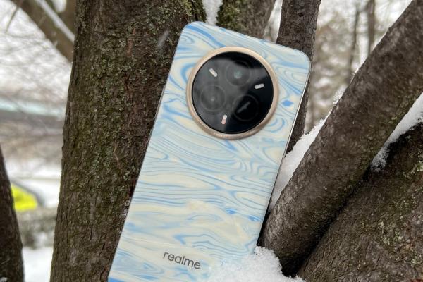 realme 14 Pro+: Cameră pentru exploratori urbani, testată în condiții de iarnă veritabilă - zoom eficient chiar și noaptea