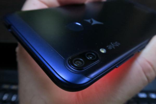 Allview Soul X5 Style: Cameră peste medie, cu fotografii portret excelente și culori foarte bine calibrate