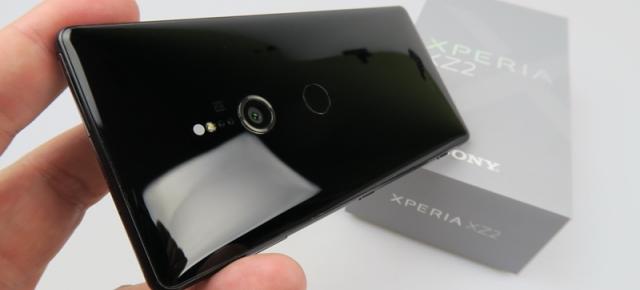 Mini Turul Magazinelor #65: Killer Deals la evoMAG.ro: Sony Xperia XZ2 sub 1700 lei, Xperia 10 cu boxă cadou şi televizor cu.. barcă