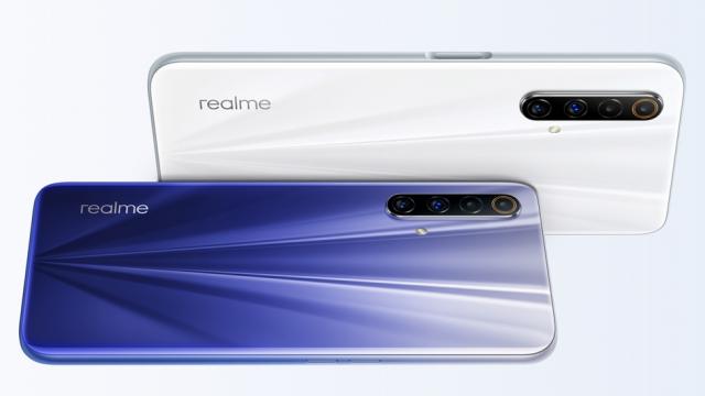 <b>Realme dă cu copy/paste la strategia Huawei, Xiaomi şi intră în zona Internet of Things, Smart Home; Iată diagramele copiate!</b>Realme este o filială externalizată din Oppo, după modelul Redmi de la Xiaomi şi Honor de la Huawei. Compania a crescut mult în ultima vreme, lansând tot mai multe telefoane atractive, cu preţ bun 