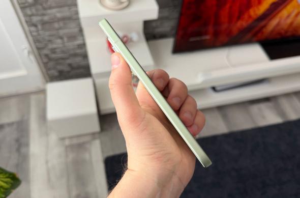 HONOR 600 Lite - Design: Design_ (4).jpg