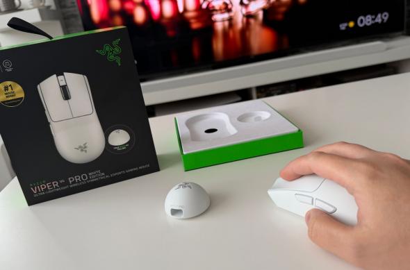 RAZER Viper V4 Pro - Fotografii: RAZER-Viper-V4-Pro_ (28).jpg