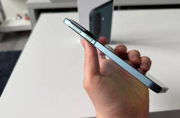 Samsung Galaxy A37 - Unboxing: Samsung-Galaxy-A37-Unboxing_ (11).jpg