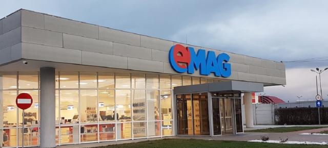 eMAG introduce notificări gratuite pe WhatsApp pentru clienți: ce aduce nou serviciul și cum poate fi gestionat