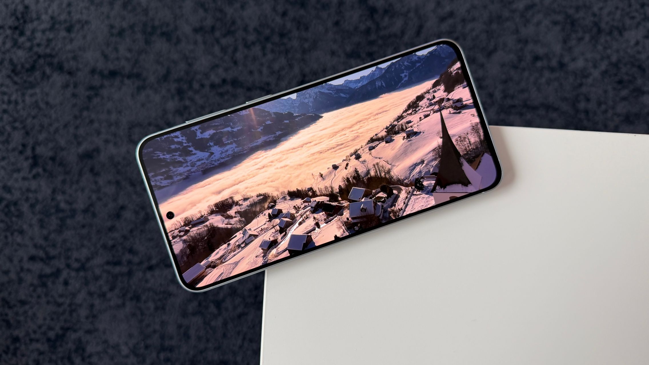 Samsung Galaxy A57: Display cu imagini care te captivează, acum margini ...