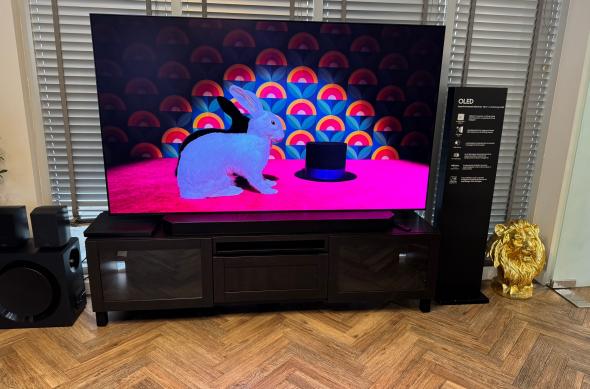 Samsung S95D OLED - Fotografii: Samsung-TV_003.jpg