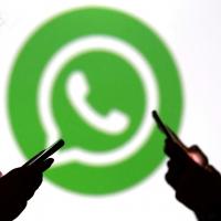 Uniunea Europeană obligă Meta să permită din nou accesul rivalilor AI la WhatsApp