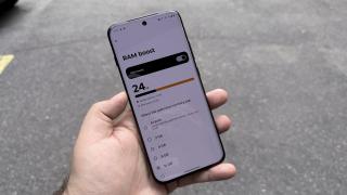 Motorola edge 70 Pro: Hardware echilibrat, procesor nou și o baterie mare (6500 mAh)