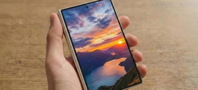 OPPO lățește pliabilele; Find N7 va avea o ediție „Wide” după model iPhone Ultra, Pura X Max