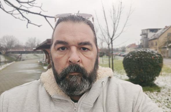 Motorola RAZR 2022 - Mostre Foto (selfie): IMG_20230127_141818931_PORTRAIT.jpg