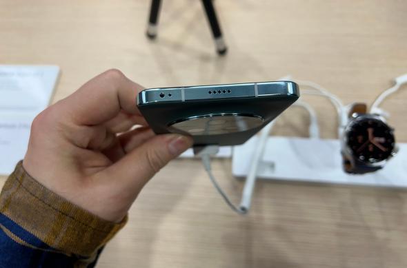 Honor Magic5 Pro - Fotografii hands-on MWC 2023: Honor-Magic5-Pro_002.jpg