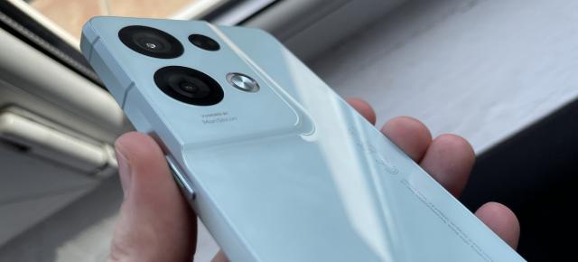 OPPO Reno 8 Pro review detaliat în limba română (Evaluare Mobilissimo)