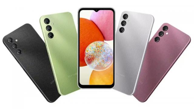 <b>MWC 2023: Samsung prezintă smartphone-ul de buget Galaxy A14 4G echipat cu ecran de 6.6 inch, cameră foto de 50 mpx</b>De obicei în preajma târgului de tehnologie Mobile World Congress ne pregăteam de introducerea telefoanelor din seria Galaxy S, dar de câțiva ani situația s-a schimbat și Samsung lansează noile flagship-uri mai devreme. Astfel, în perioada MWC 