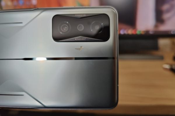 POCO F4 GT - Galerie foto Mobilissimo.ro