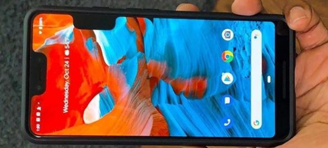 Google Pixel 3 XL are "varicelă"; Un extra decupaj software apare lateral din cauza unui bug