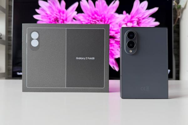 Samsung Galaxy Z Fold8 - Unboxing