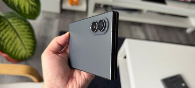 Samsung Galaxy Z Fold8: Conectivitate fără compromisuri, viteze mari și Bluetooth 6.0