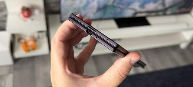 Samsung Galaxy Z Fold8 Ultra: Baterie Si/C orientată spre multitasking și productivitate