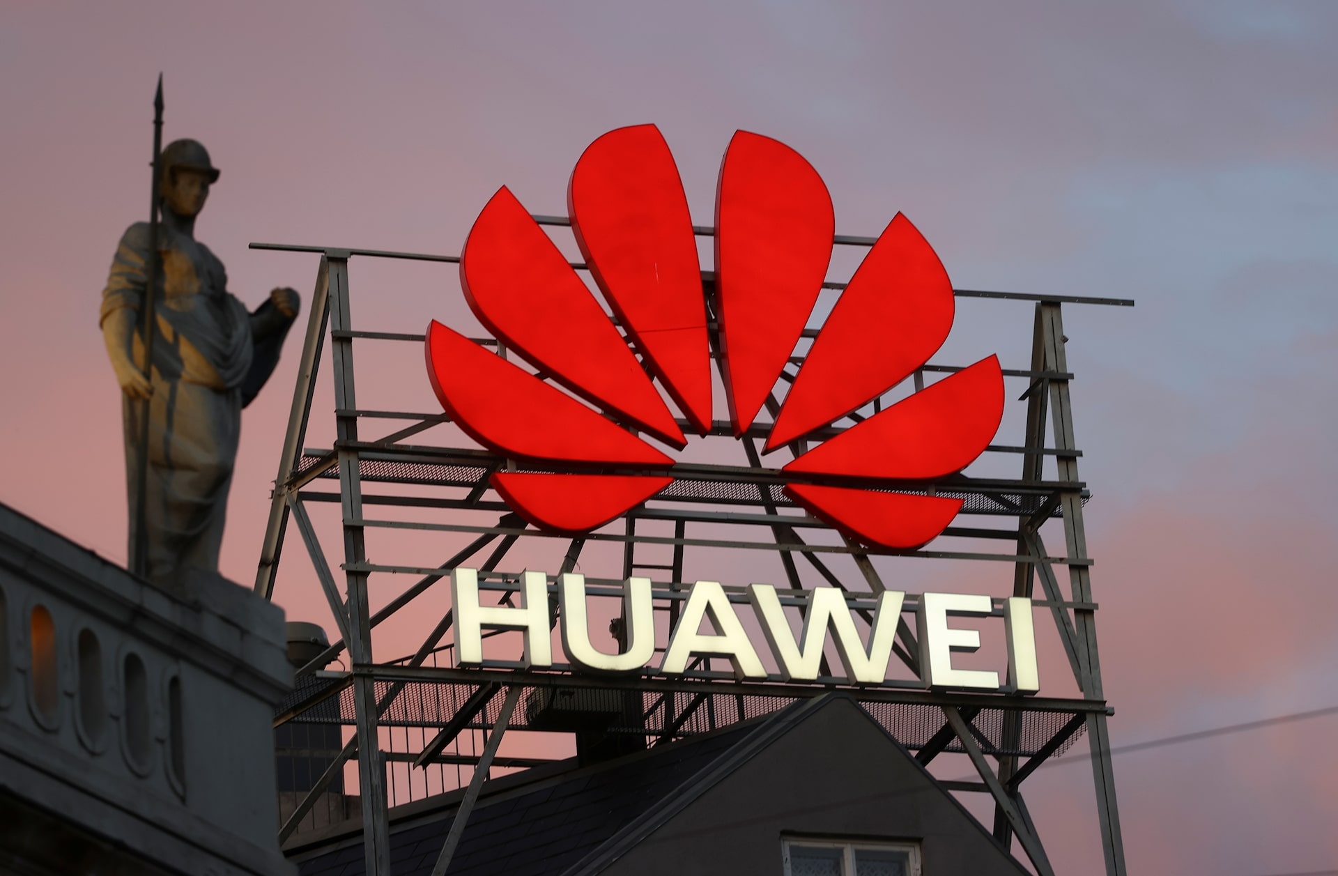 Eliminarea Huawei și ZTE din rețelele europene ar putea costa până la 40 de miliarde de euro