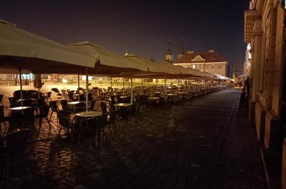 Fotografii făcute seara cu Oppo Reno4 Lite (Mostre foto low light): IMG20201123215831.jpg