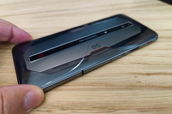 Nubia Red Magic 6 Pro - Galerie foto Mobilissimo.ro: Nubia-RedMagic-6-Pro_066.jpg