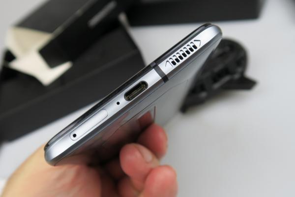 nubia RedMagic 6 Pro: Conectivitate 5G + WiFi 6E şi asta e tot ce ne trebuie
