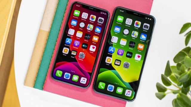 <b>Seria iPhone 14 va cuprinde cel puțin 3 modele cu refresh rate de 120Hz; Printre furnizorii de ecrane LTPO se va afla și LG</b>Apple a anunțat pe 14 septembrie noua serie de telefoane iPhone 13. Chiar dacă smartphone-urile nici măcar nu au fost încă livrate, deja apar zvonuri legate de noua generație, iPhone 14. Printre noutățile aduse de iPhone 13 se numără ecranele LTPO