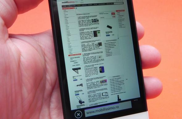 Review HTC Windows Phone 8S: design plăcut, calitate audio și câteva defecte esențiale (Video): htc_windows_phone_8s_review_mobilissimi_ro_22.jpg