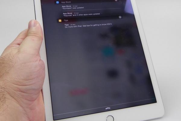 iPad Air 2 Review: În continuare cea mai bună tabletă de 10 inch, cu performanță și cameră foarte bună (Video)