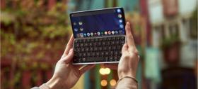 Astro Slide 5G Transformer este un telefon cu tastatură QWERTY glisantă şi 5G; Ne aminteşte de Nokia Communicator