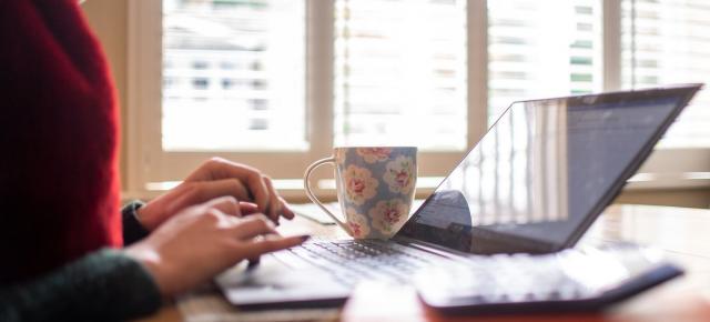 (P) Soluțiile ideale pentru lucrul de acasă: Office 2019 la 29.50 euro sau Office 2016 la 19.79 euro și Windows 10 pentru sub 10 euro
