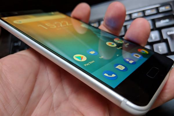 Nokia 5: Hardware acceptabil spre bun