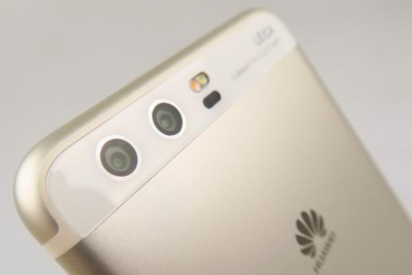 Huawei începe distribuirea lui Android Oreo către terminalele P10 și P10 Plus