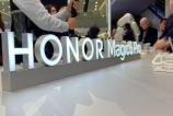 Honor-Stand-MWC_016.jpg