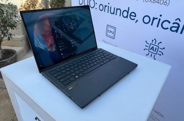 ASUS ZenBook Duo (UX8406) - Foto: ASUS-Zenbook-Duo-2024_012.jpg