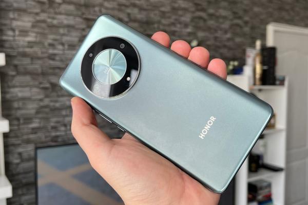 HONOR Magic6 Lite: Hardware peste media unui "Lite" clasic