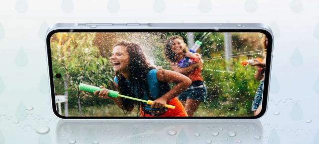 Samsung Galaxy A55 este acum oficial și vine cu până la 12 GB RAM plus design familiar